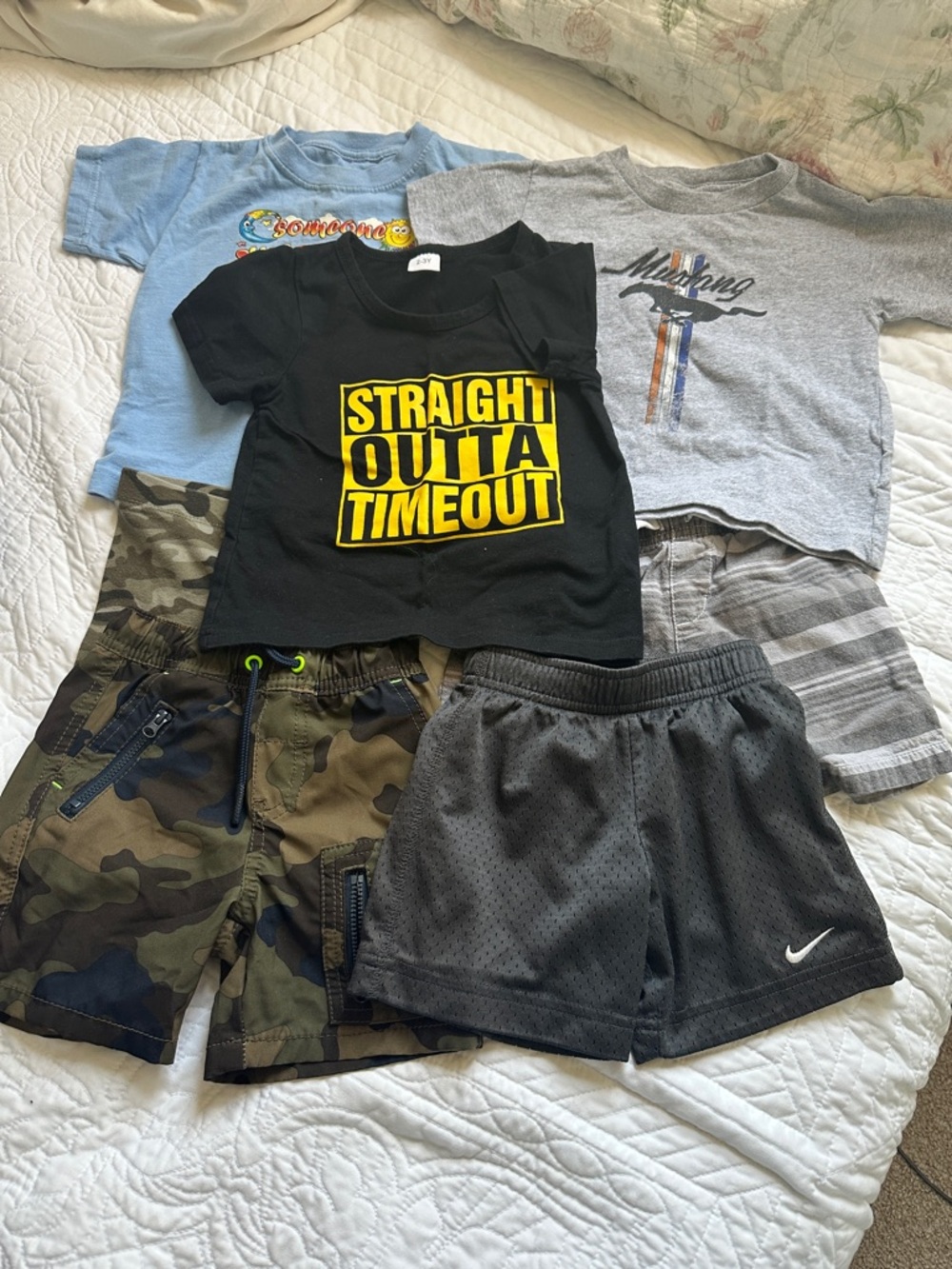 Kids Mixed Casual bundle Lot - shorts and T-shirt, size 2T
